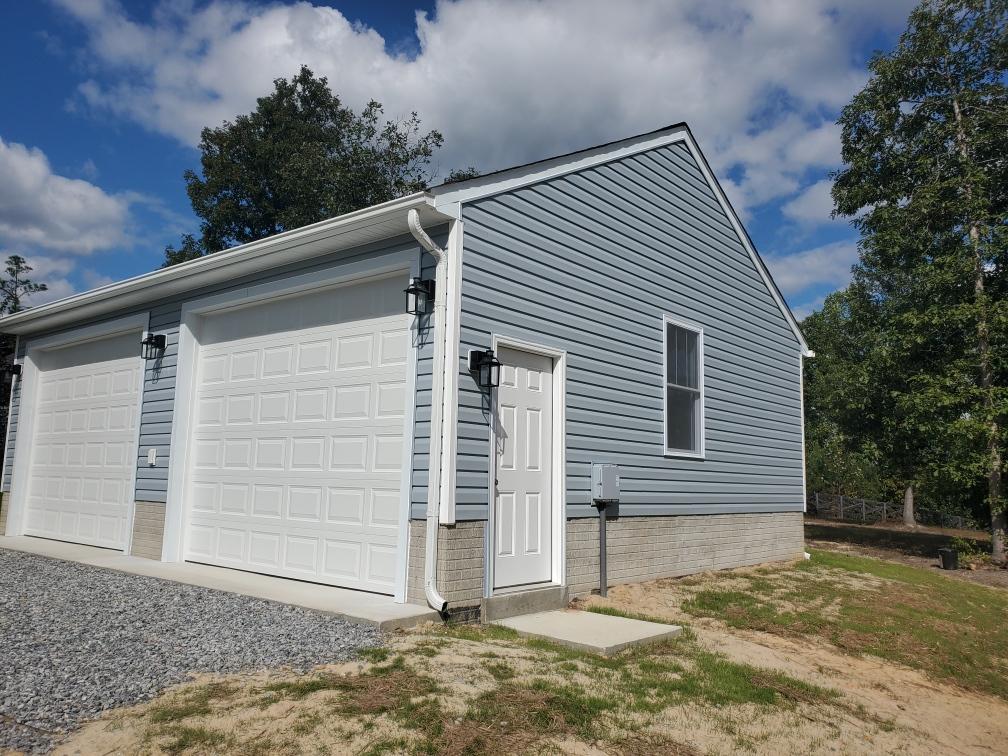 Bradie's Custom Construction project 174